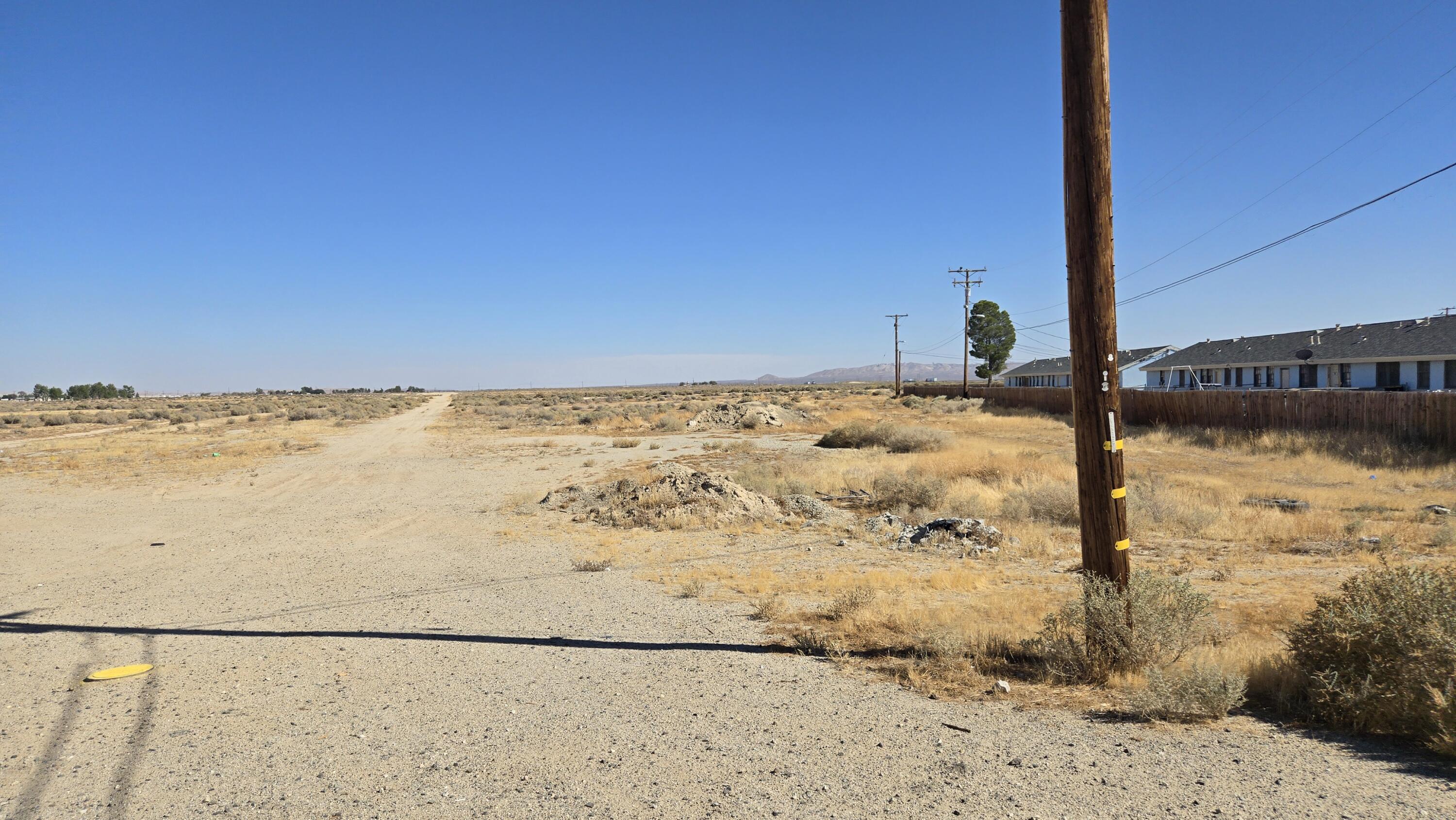 Claymine Road North Edwards, CA 93523 - Photo 8 of 30 230-080-02_Claymine Rd (3)