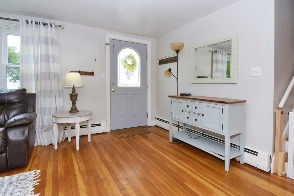 9 Chapel Road Danvers, MA 01923 - Photo 3 of 21 Gallery Image 3