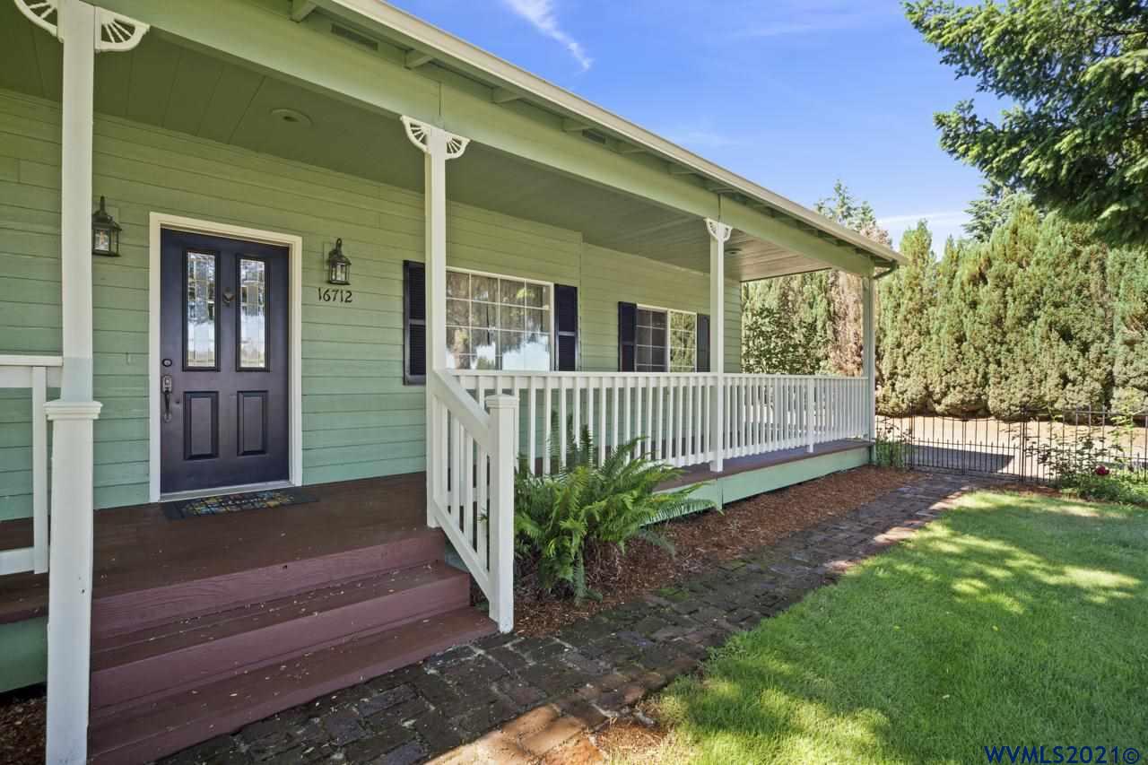 16712 South Carus Road Beavercreek, OR 97004 - Photo 4 of 42 Gallery Image 4