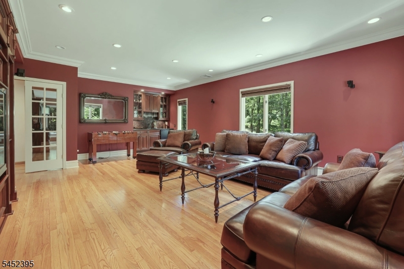 738 Ridge Road Butler, NJ 07405 - Photo 21 of 50 Gallery Image 21