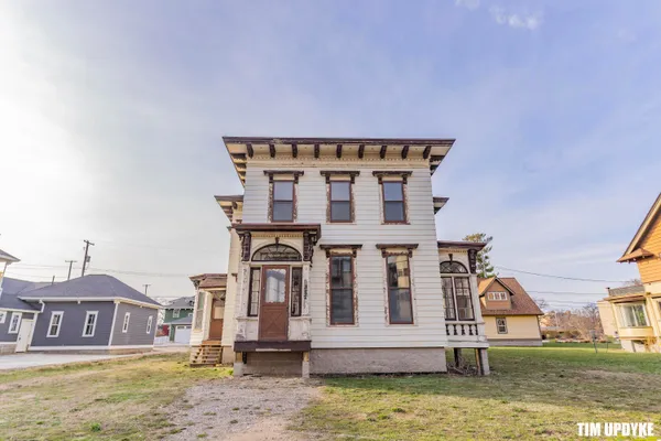 $150,000 | 382 West Muskegon Avenue, Muskegon, MI 49440