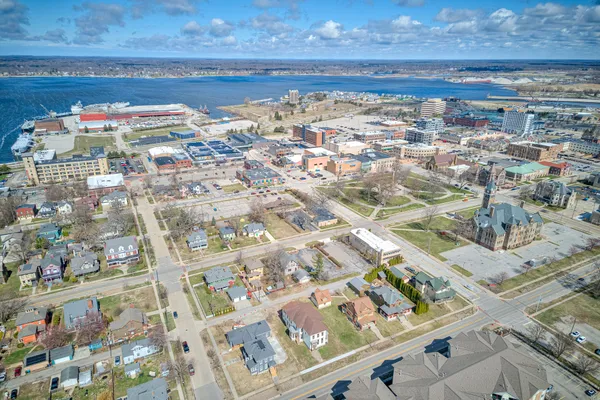 $150,000 | 382 West Muskegon Avenue, Muskegon, MI 49440