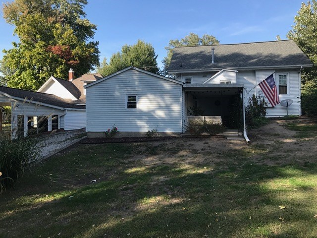 243 Apraw Road Washington, IN 47501 - Photo 6 of 21 Gallery Image 6