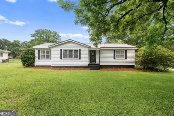 $229,900 | 155 Mallory Drive, LaGrange, GA 30241