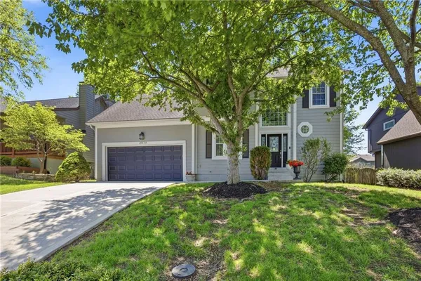 $450,000 | 15375 West 150th Street, Olathe, KS 66062