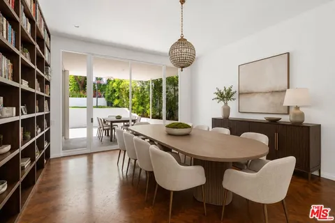 $10,375,000 | 909 North Alpine Drive, Beverly Hills, CA 90210