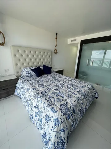 $3,700 | 400 North Surf Road, Unit 504, Hollywood, FL 33019