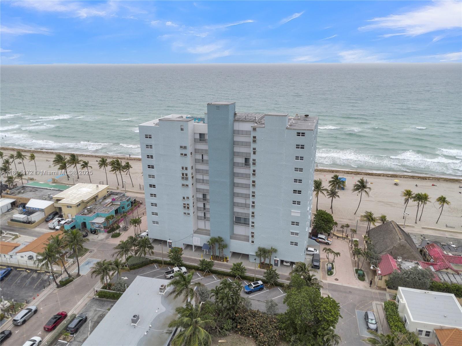 400 North Surf Road, Unit 504 Hollywood, FL 33019 - Photo 5 of 44