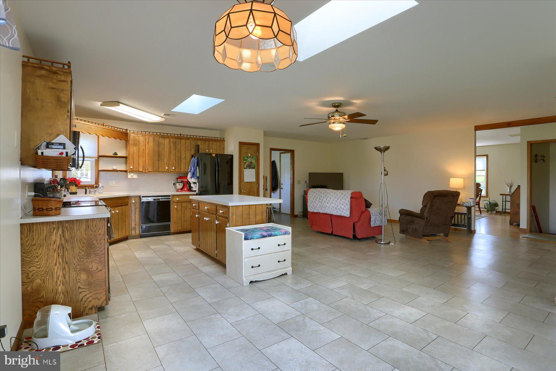 303 Frogtown Road Pequea, PA 17565 - Photo 8 of 34