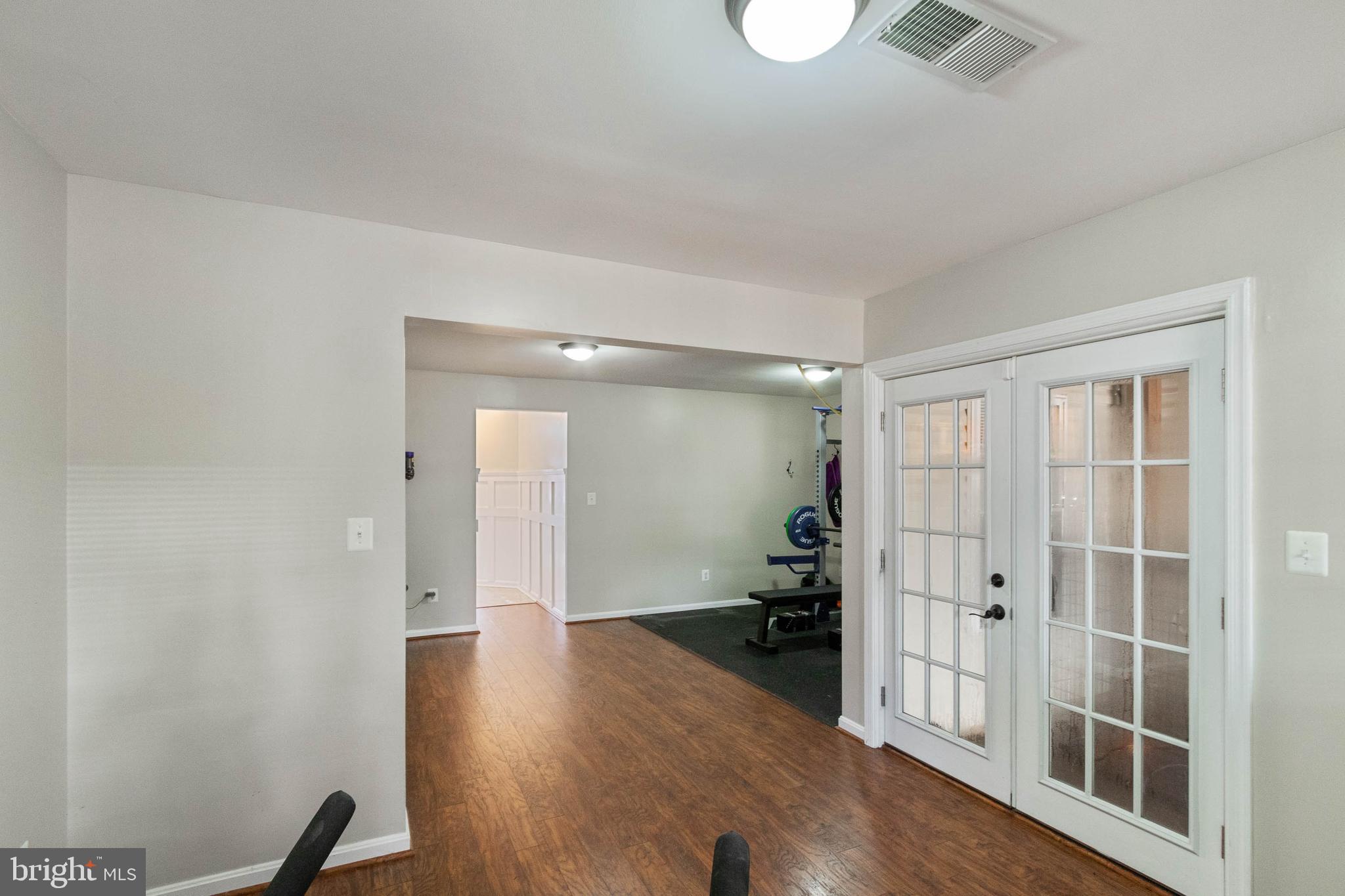 20385 Farmgate Terrace Ashburn, VA 20147 - Photo 23 of 27 a view of livingroom with furniture