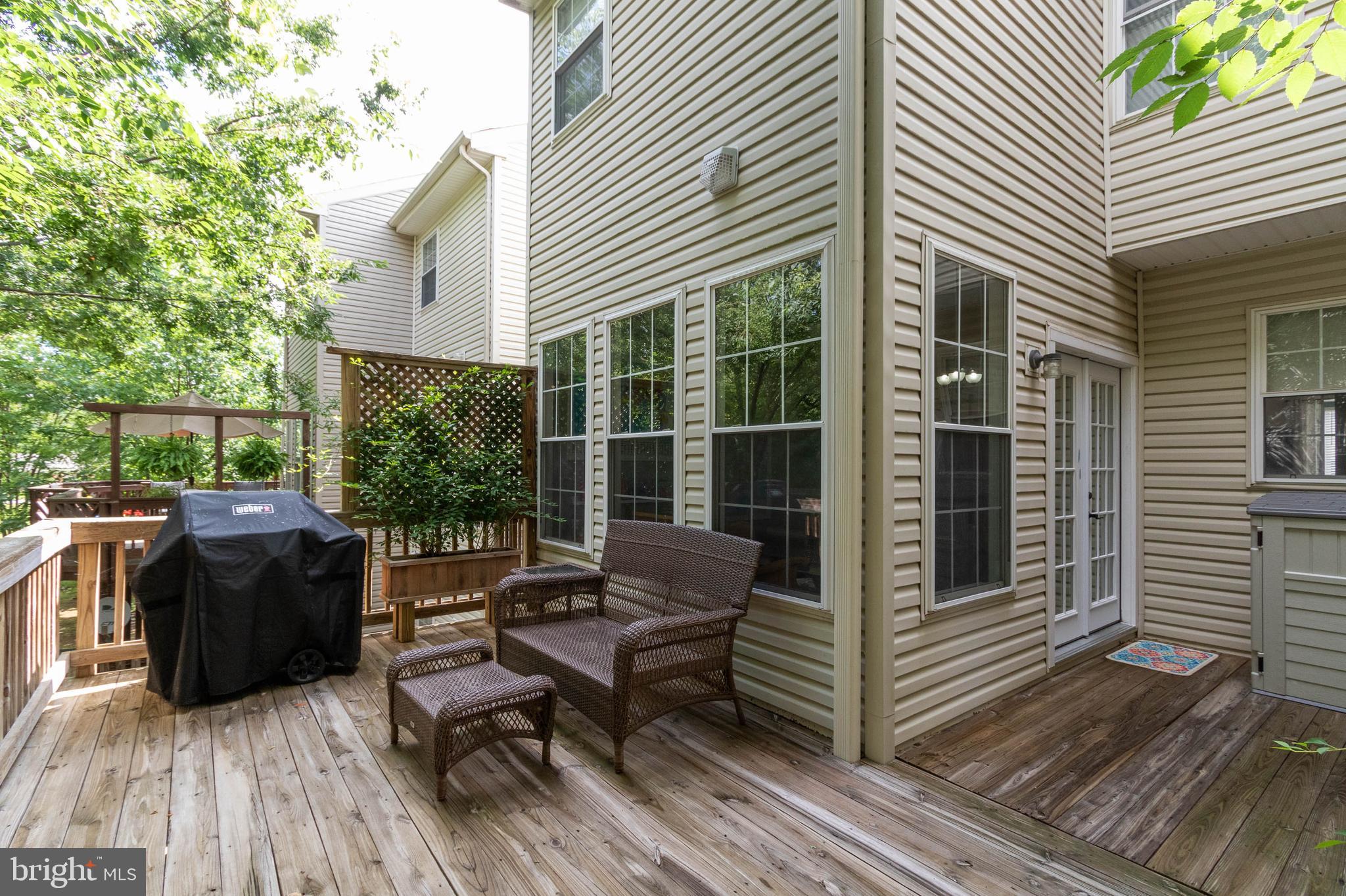 20385 Farmgate Terrace Ashburn, VA 20147 - Photo 25 of 27 not sure