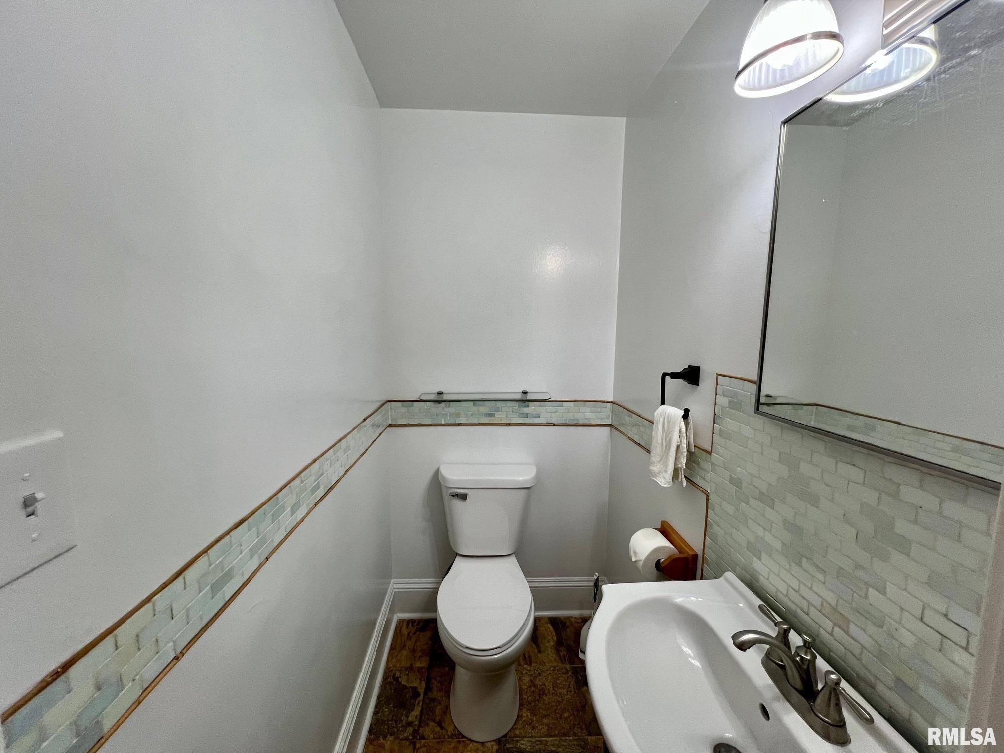 715 North 5th Street Springfield, IL 62702 - Photo 10 of 25