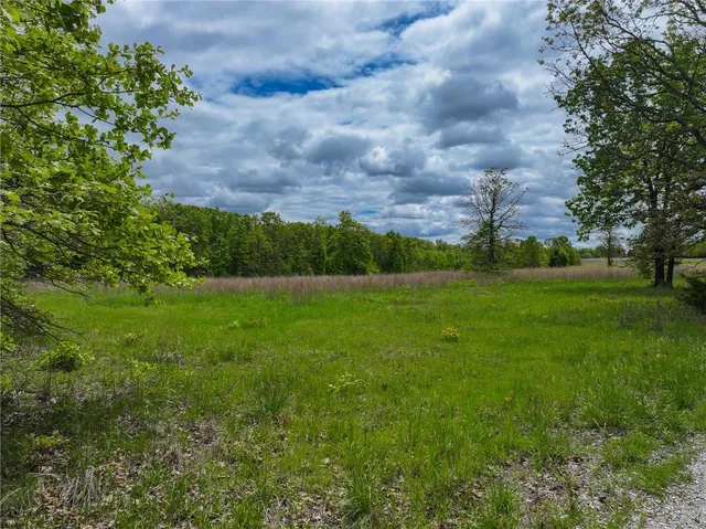 $295,000 | 11375 Northeast 50 Road, Osceola, MO 64776