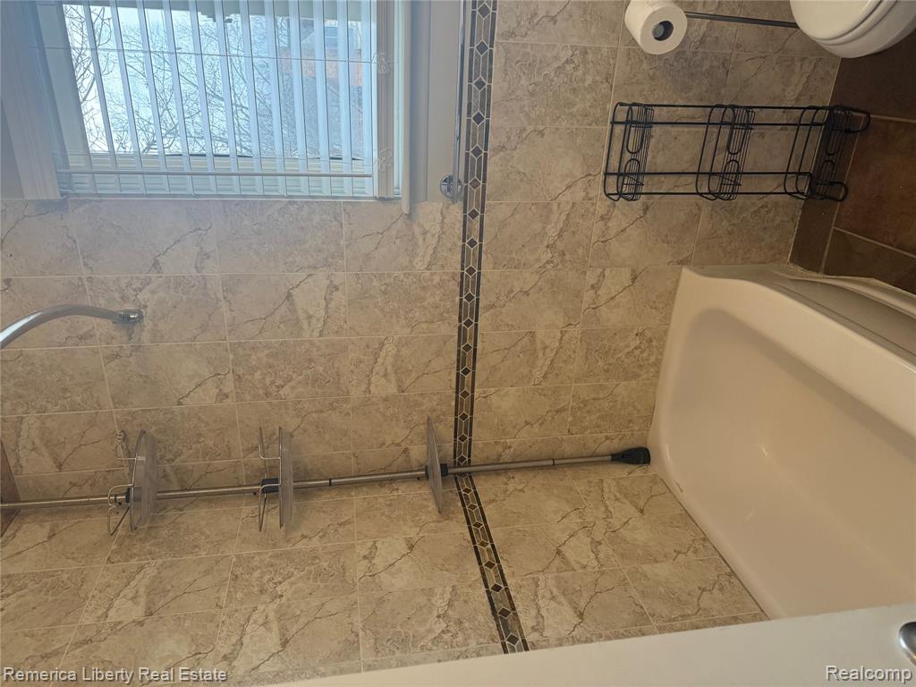 464 Welch Road Northville, MI 48167 - Photo 19 of 28