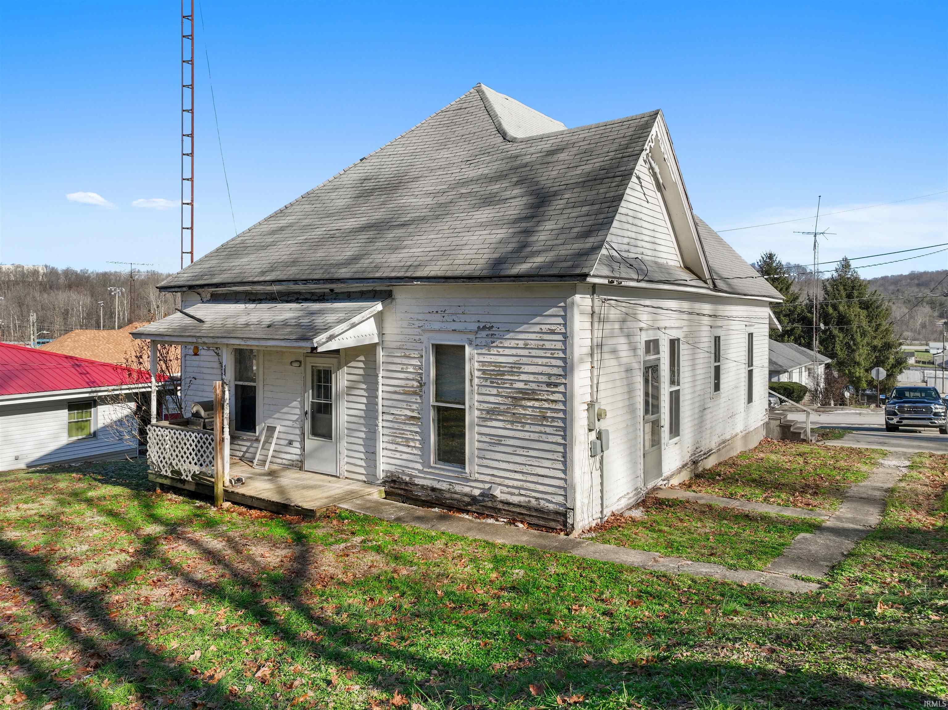 563 South Washington Street French Lick, IN 47432 - Photo 4 of 31