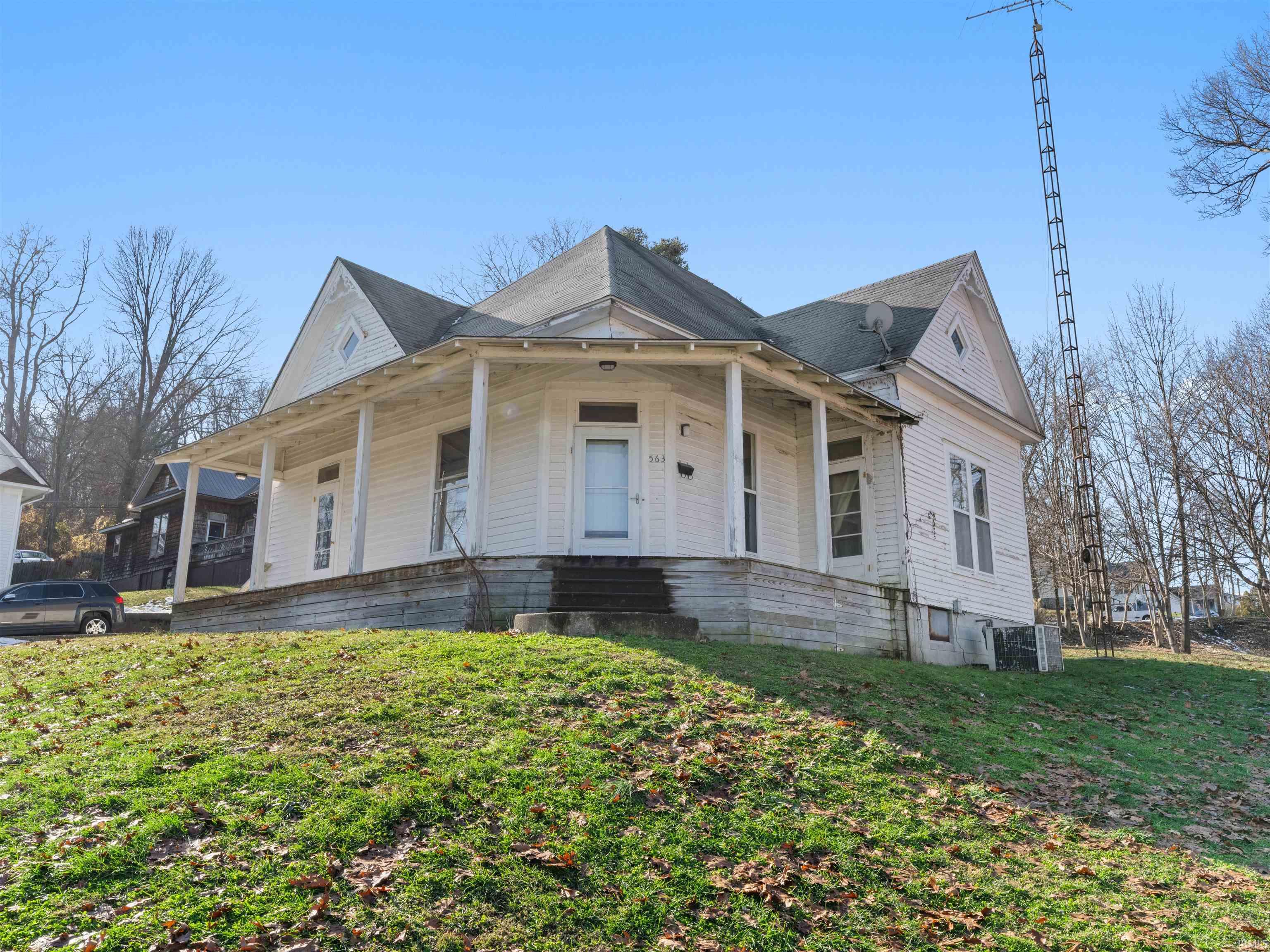 563 South Washington Street French Lick, IN 47432 - Photo 6 of 31