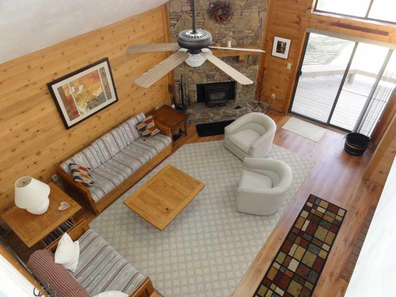 2710 Powder Ridge Road Hidden Valley, PA 15502 - Photo 17 of 25 Living Room.
