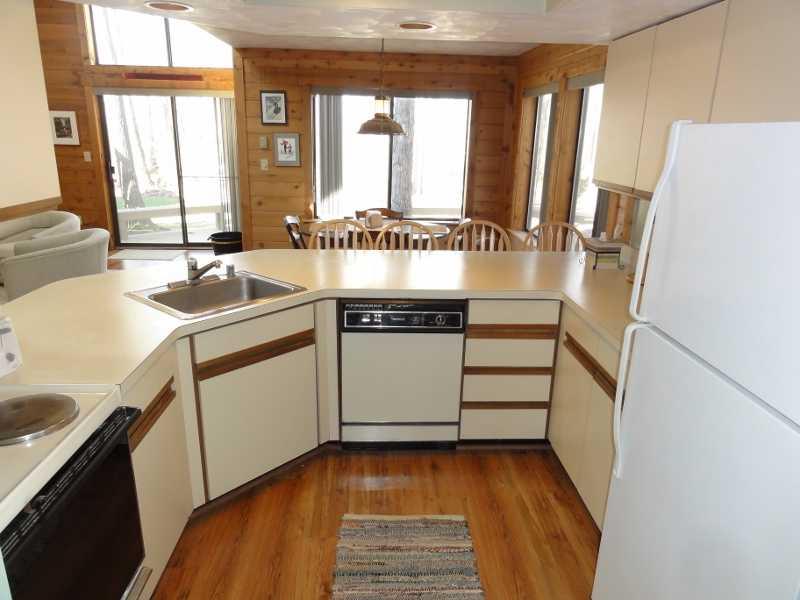 2710 Powder Ridge Road Hidden Valley, PA 15502 - Photo 19 of 25 Kitchen.
