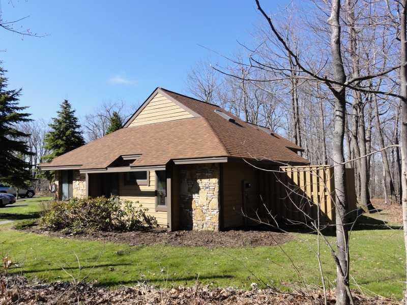 2710 Powder Ridge Road Hidden Valley, PA 15502 - Photo 9 of 25 Exterior Front.