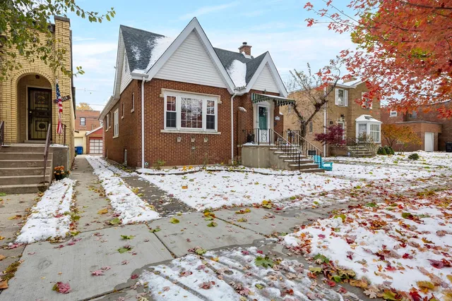 $319,900 | 10021 South Oakley Avenue, Chicago, IL 60643