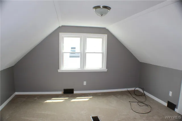 $1,900 | 110 Susan Lane, Cheektowaga, NY 14225