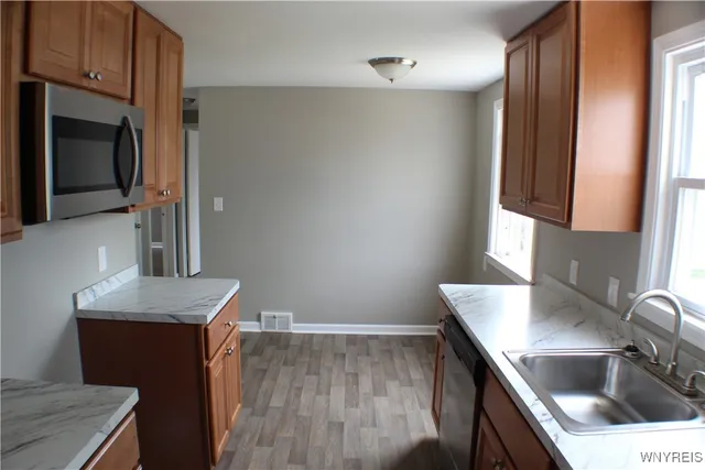 $1,900 | 110 Susan Lane, Cheektowaga, NY 14225