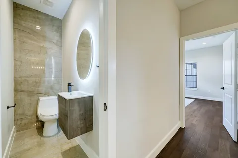 $920,000 | 2109 Sul Ross Street, Houston, TX 77098