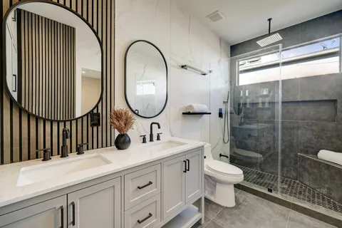 $920,000 | 2109 Sul Ross Street, Houston, TX 77098