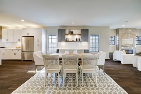 $920,000 | 2109 Sul Ross Street, Houston, TX 77098