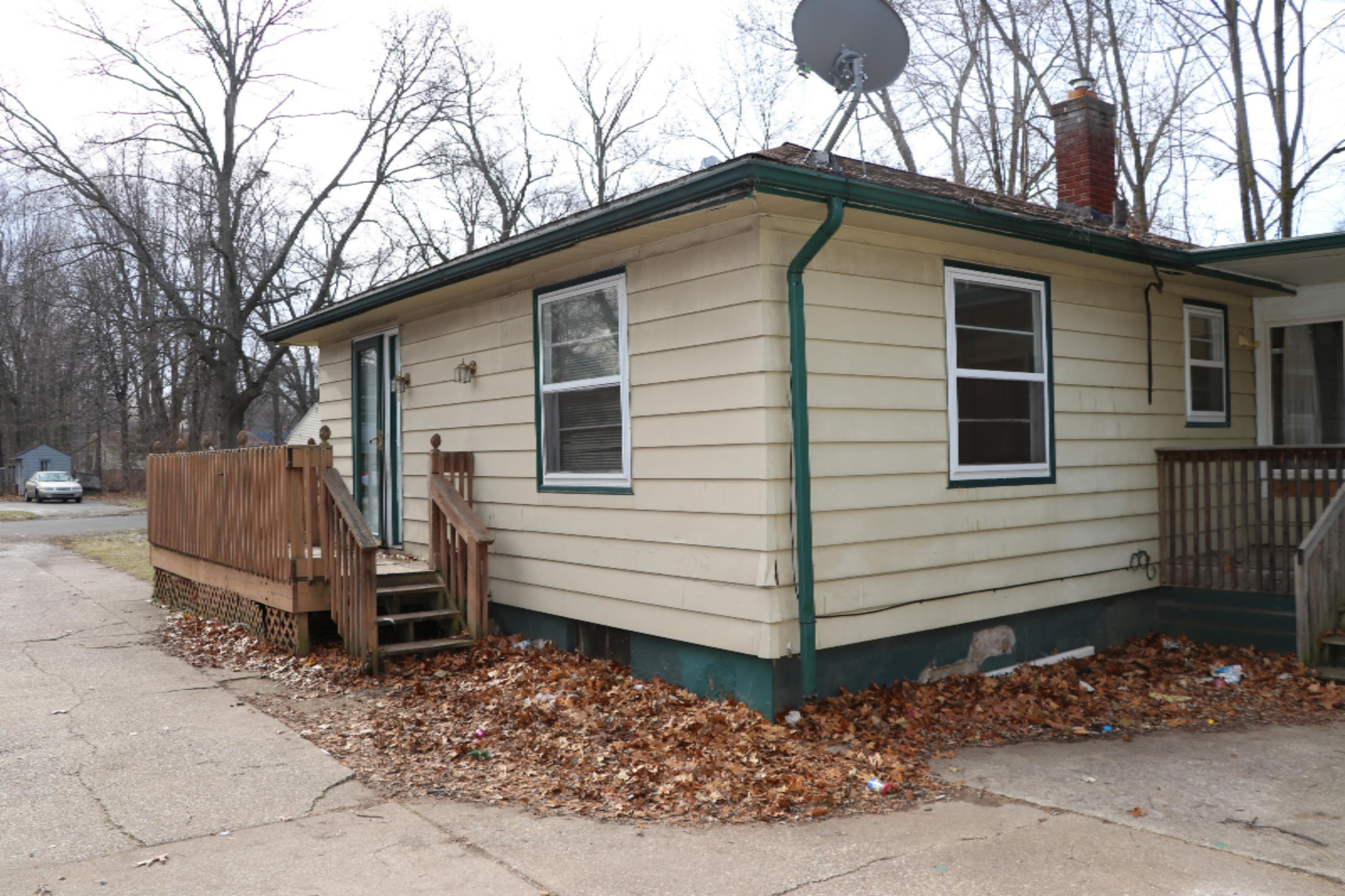 513 Chippewa Road Benton Harbor, MI 49022 - Photo 25 of 35 IMG_2869 - Copy