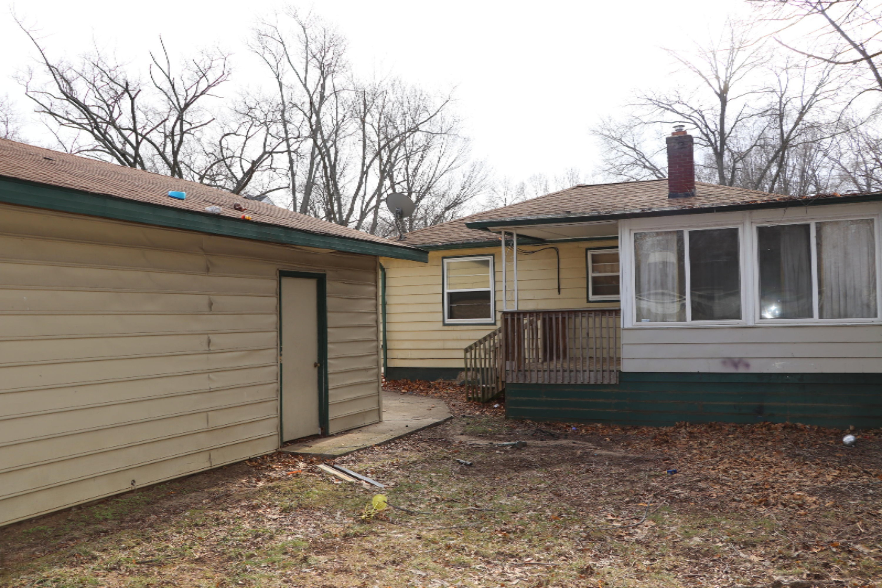 513 Chippewa Road Benton Harbor, MI 49022 - Photo 29 of 35 IMG_2881