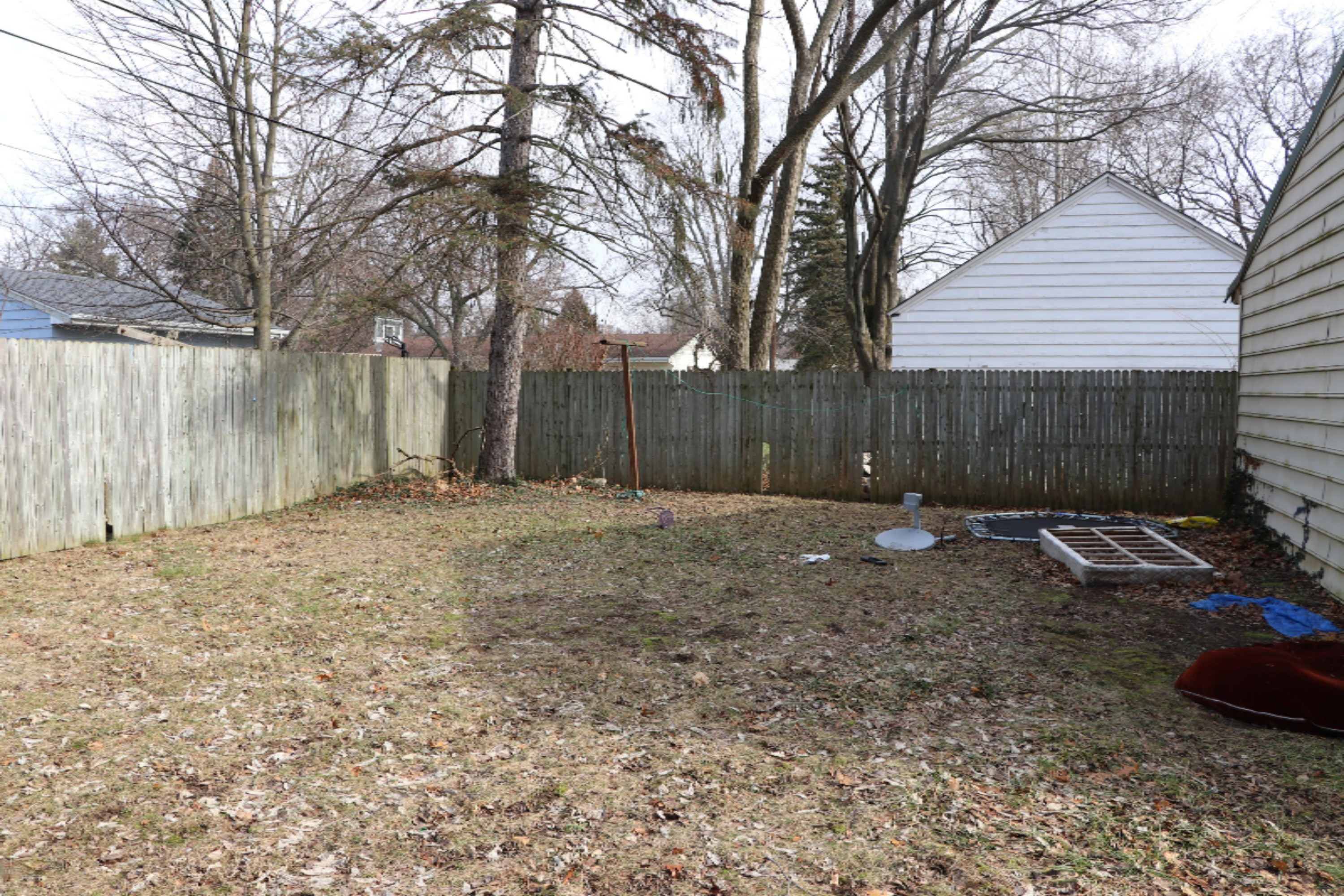 513 Chippewa Road Benton Harbor, MI 49022 - Photo 31 of 35 IMG_2879