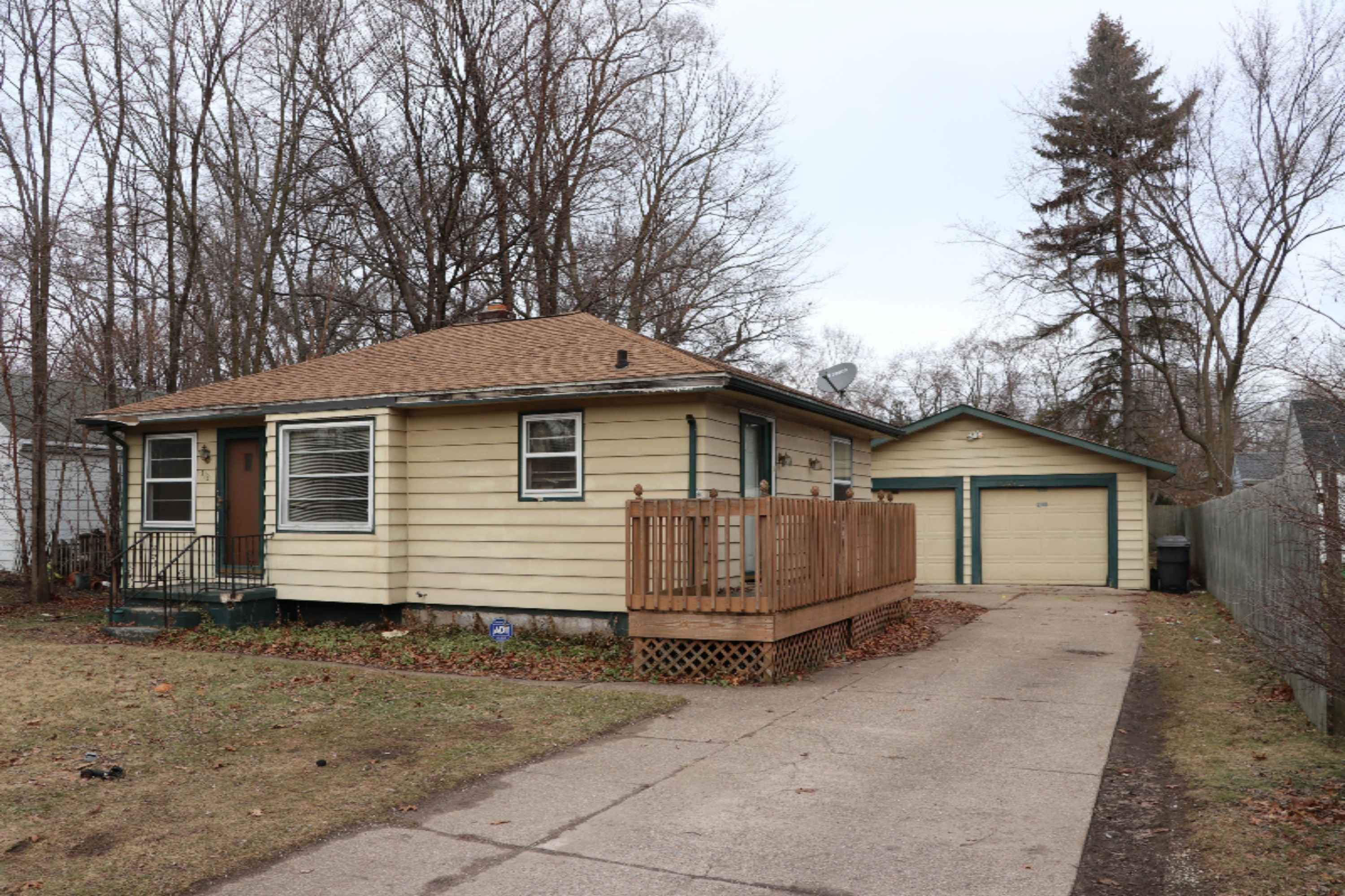 513 Chippewa Road Benton Harbor, MI 49022 - Photo 35 of 35 IMG_2821