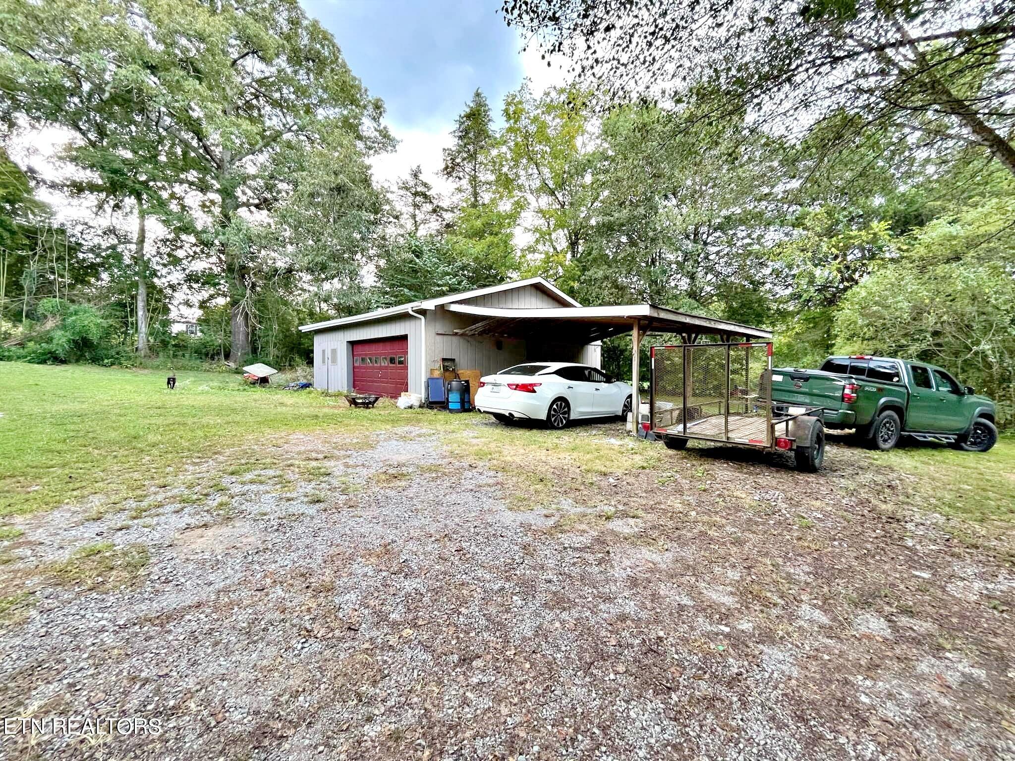 2167 County Road 700 Riceville, TN 37370 - Photo 13 of 32 e2ed4b75-587d-4d74-832b-915731f044ec