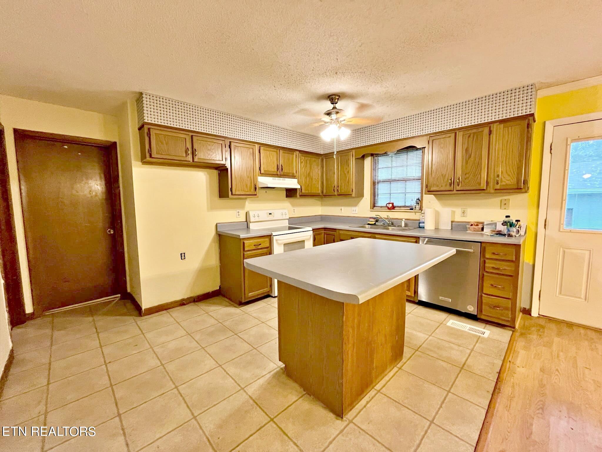 2167 County Road 700 Riceville, TN 37370 - Photo 19 of 32 c9207318-f1df-462e-a7ce-b678ccc39ef4