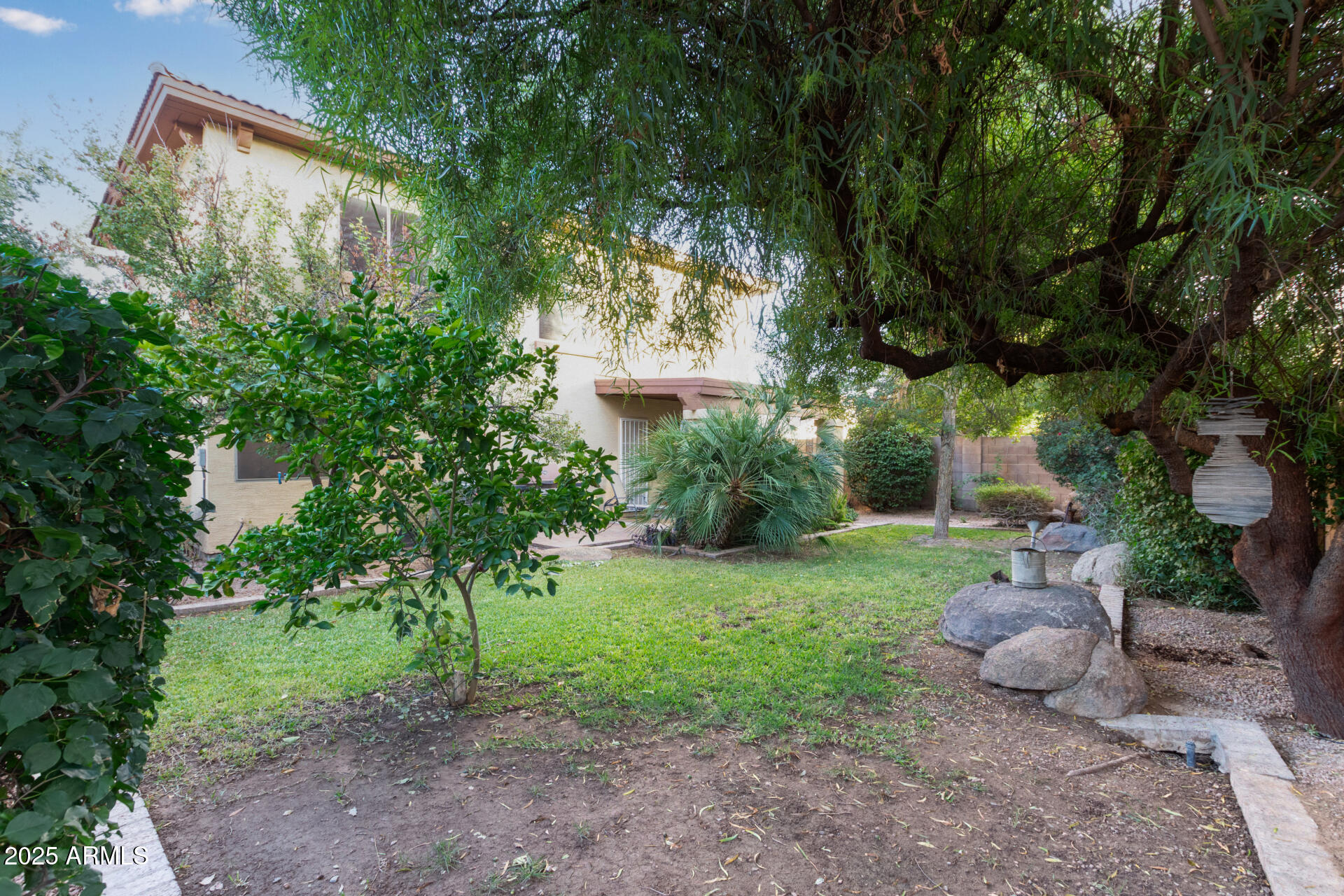 6358 South Legend Court Gilbert, AZ 85298 - Photo 37 of 38 44 - Legend