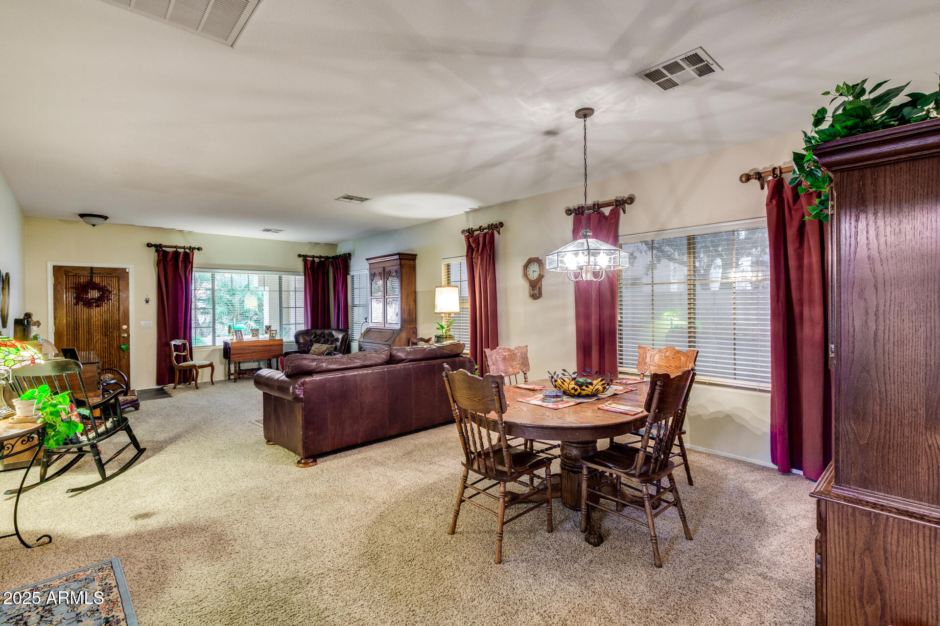 6358 South Legend Court Gilbert, AZ 85298 - Photo 4 of 38 08 - Legend