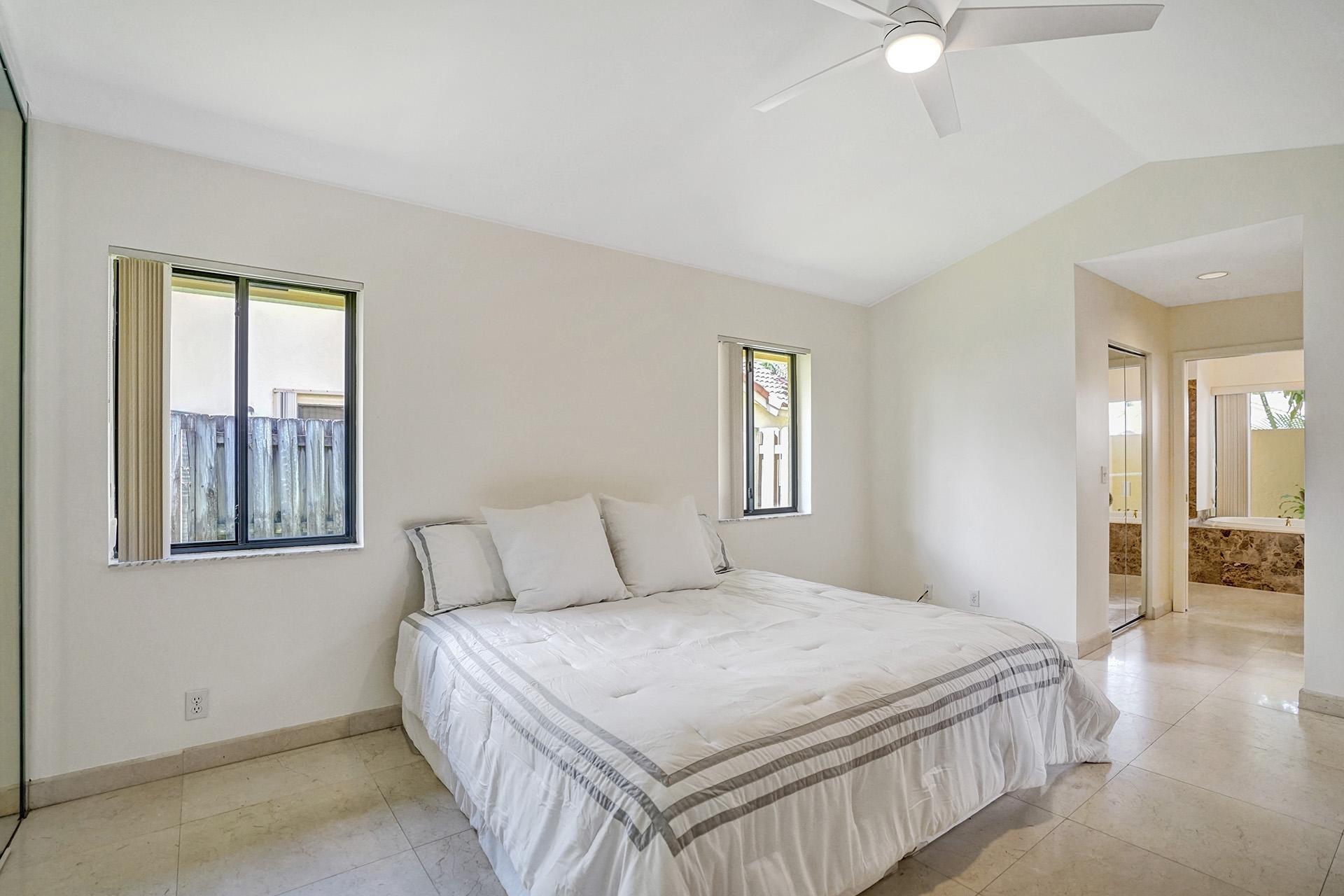 374 Prairie Rose Lane Boca Raton, FL 33487 - Photo 35 of 56 DSC03270