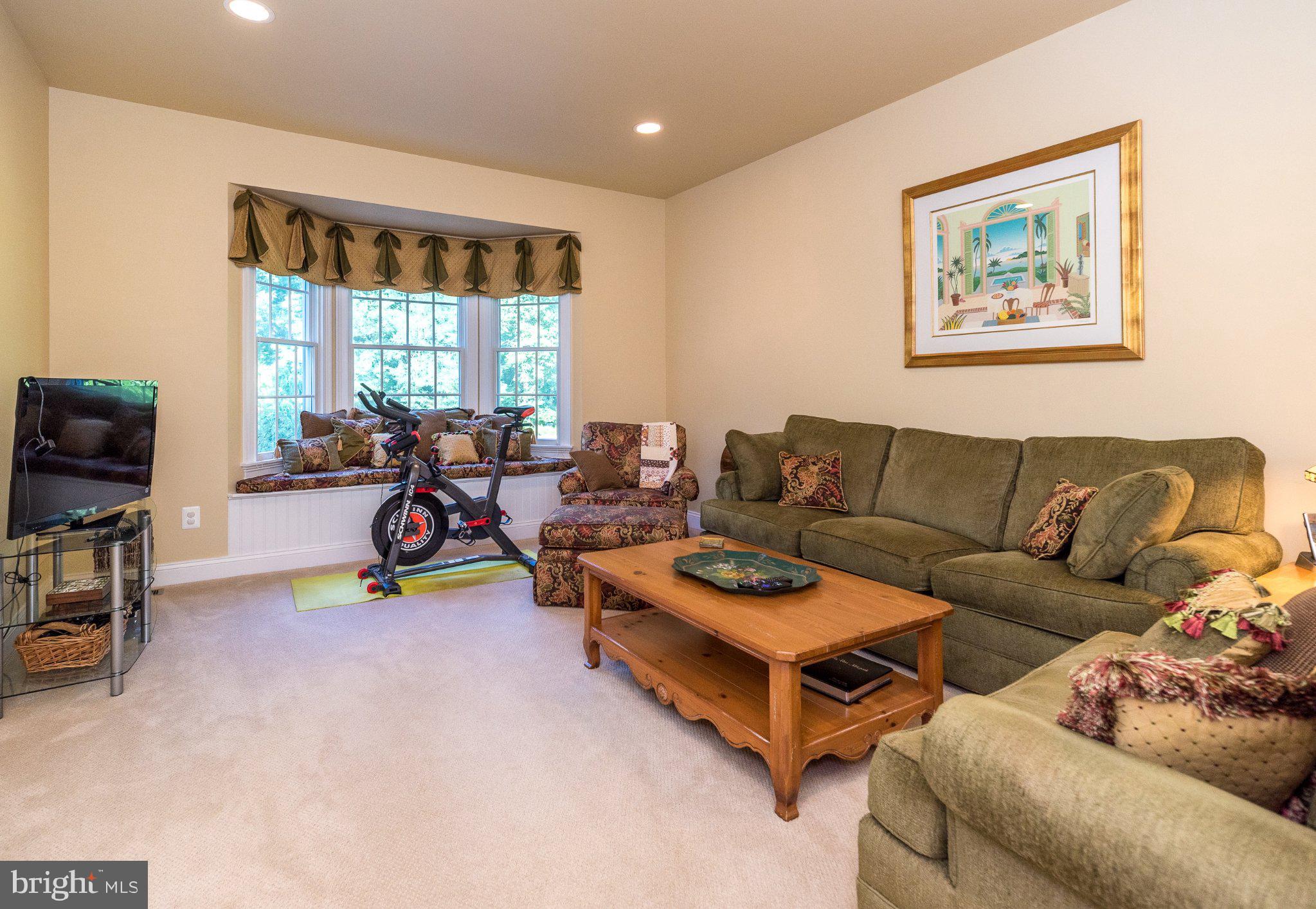 172 Mountain Road Ringoes, NJ 08551 - Photo 21 of 60 Cozy living space with natural light.