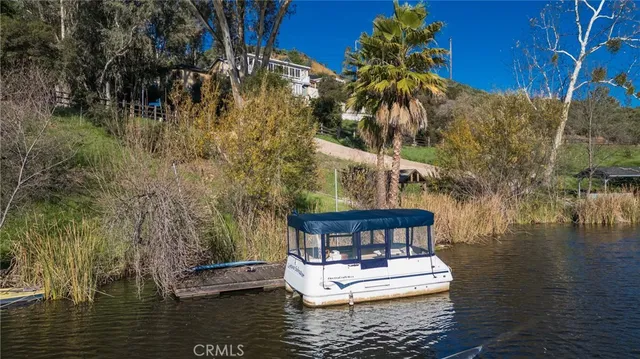 $2,350,000 | 2305 Sugarloaf Drive, Agoura Hills, CA 91301