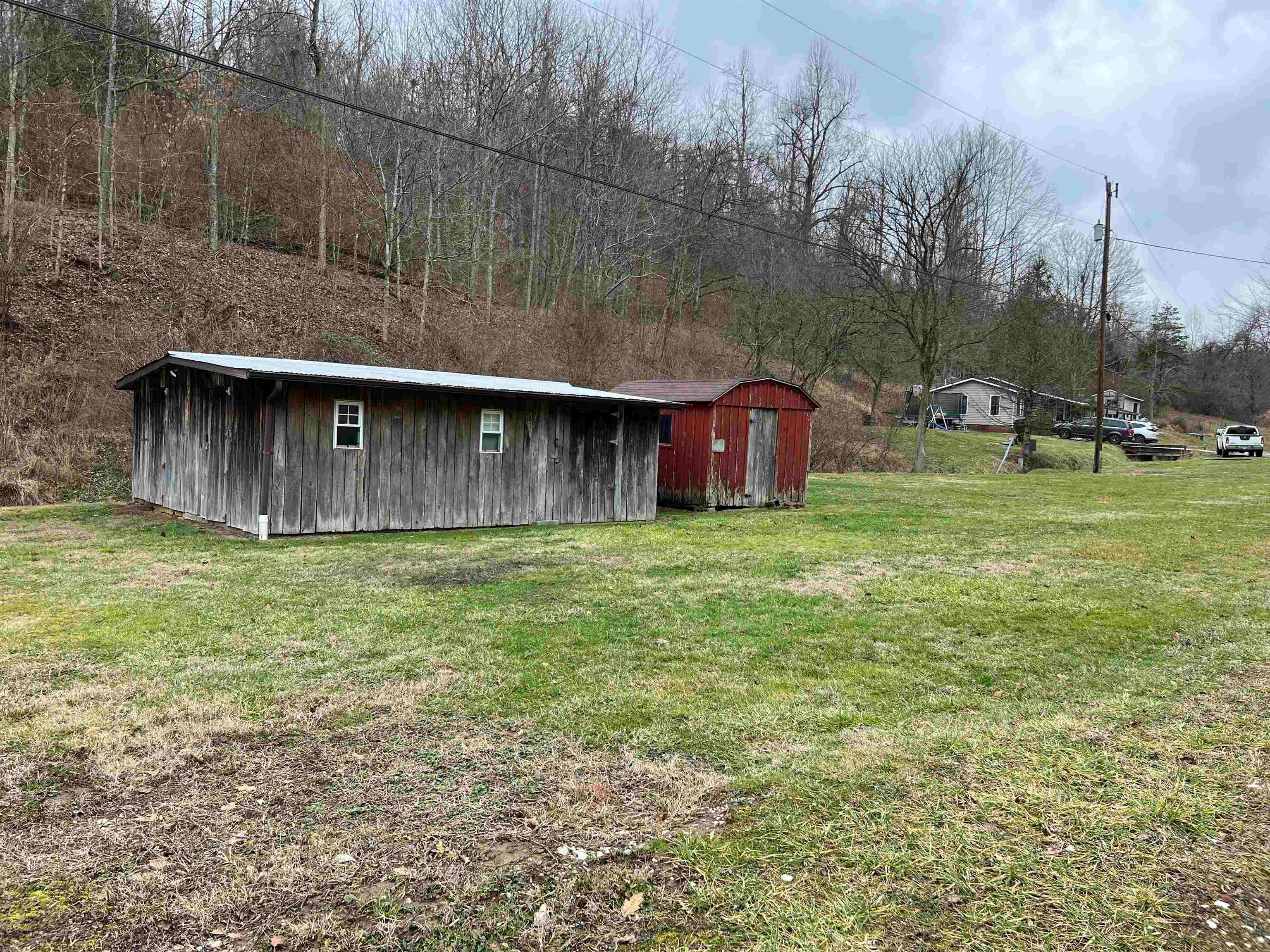 4160 Four Pole Road Huntington, WV 25701 - Photo 16 of 26 Gallery Image 16