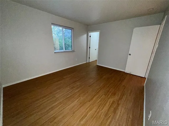 $1,120 | 8746 Brentshire Walk, Brentwood, MO 63144