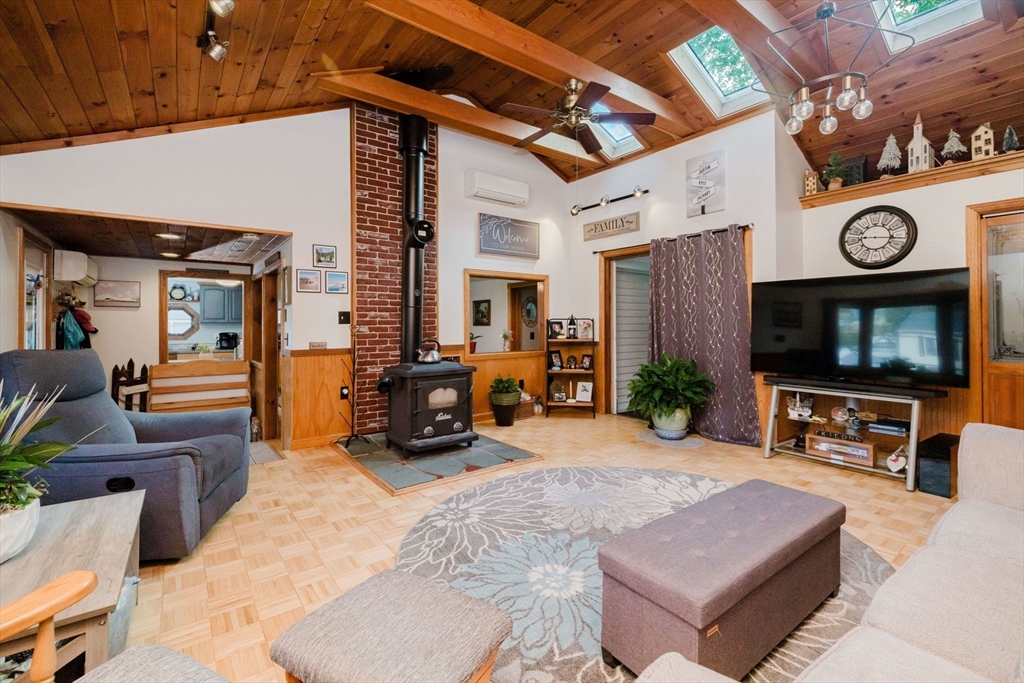 70 Ricard Street Seekonk, MA 02771 - Photo 19 of 41 Gallery Image 19