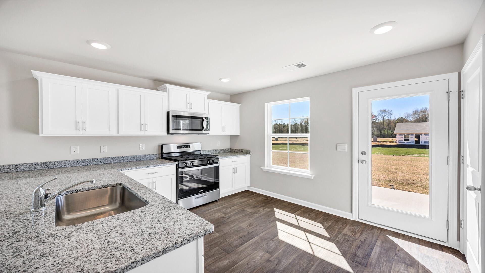 112 Stamford Road Orangeburg, SC 29115 - Photo 3 of 31 130 Sprocket-121