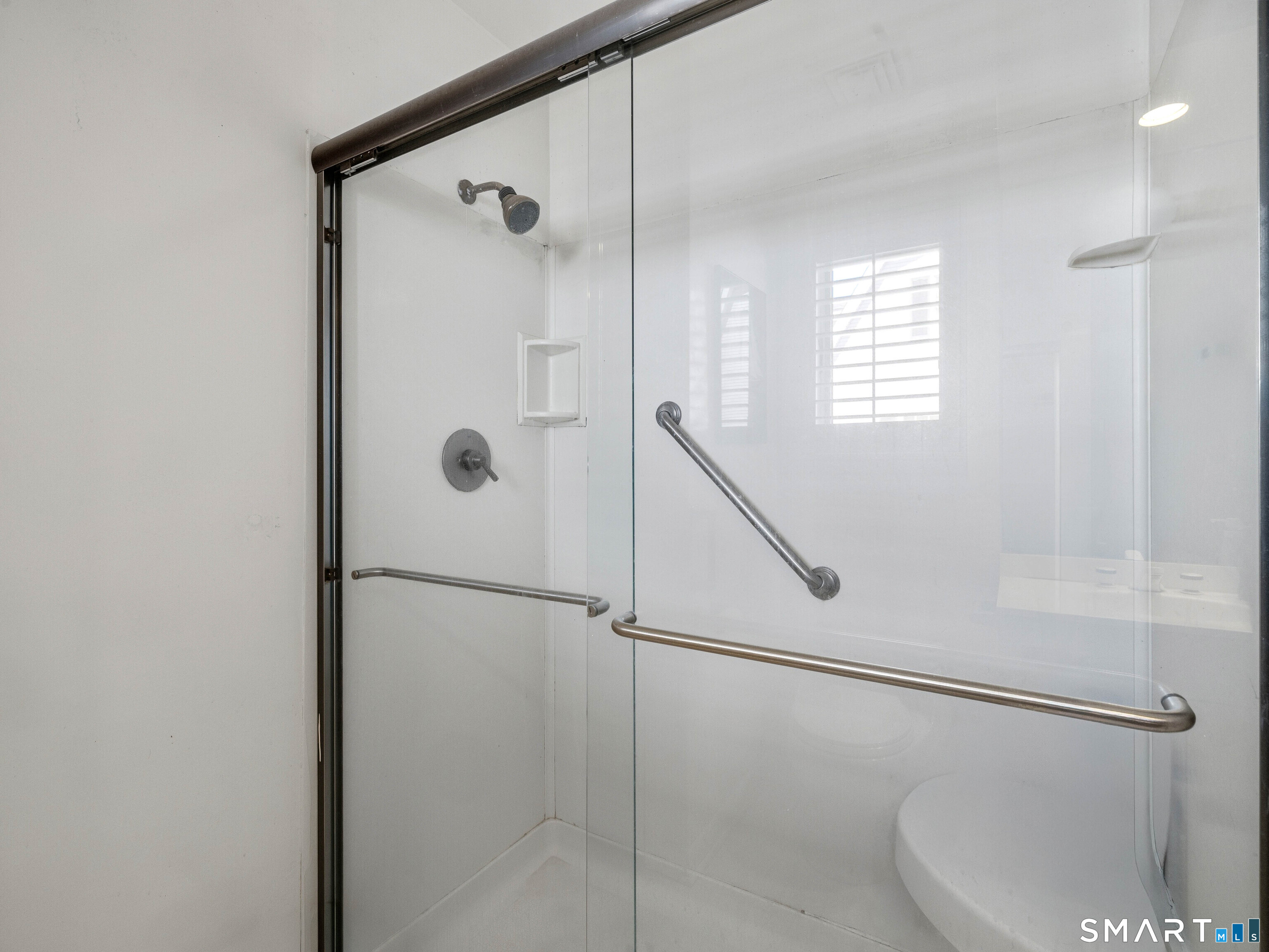 24 Cherry Lane Madison, CT 06443 - Photo 27 of 40 Primary Bathroom