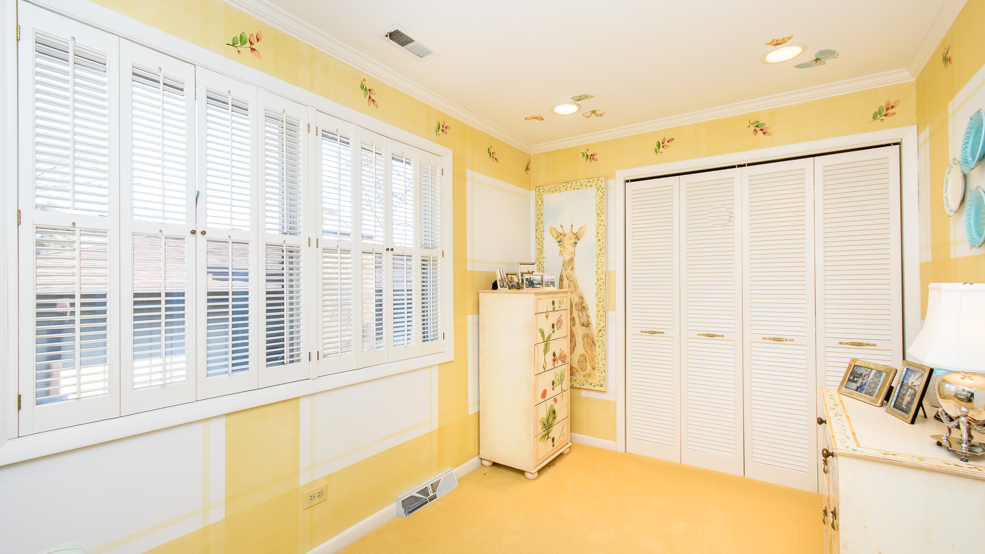 131 Hibbard Road Wilmette, IL 60091 - Photo 16 of 30