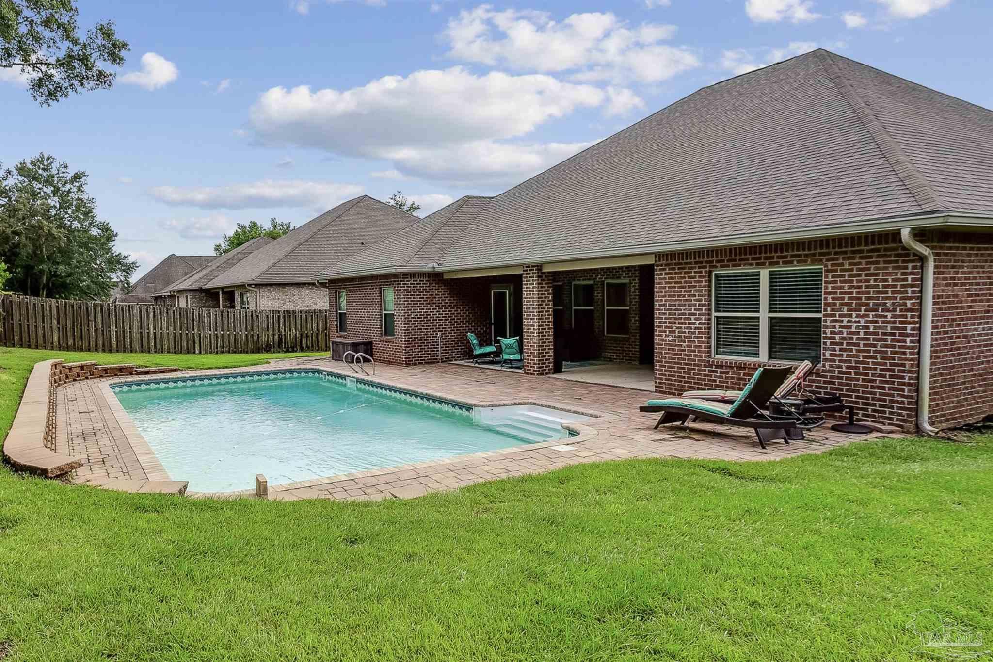 2072 Staff Drive Cantonment, FL 32533 - Photo 2 of 47