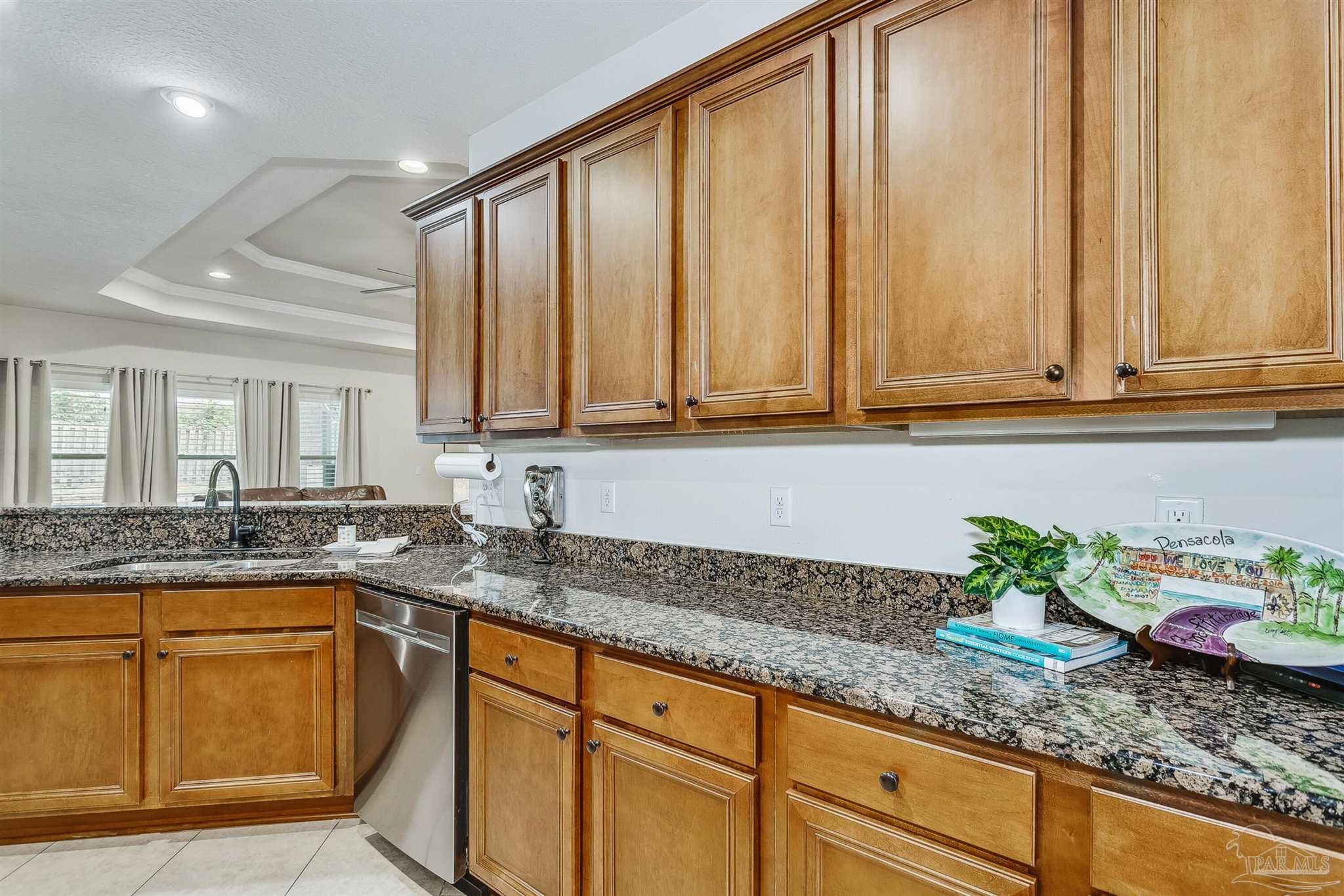 2072 Staff Drive Cantonment, FL 32533 - Photo 21 of 47