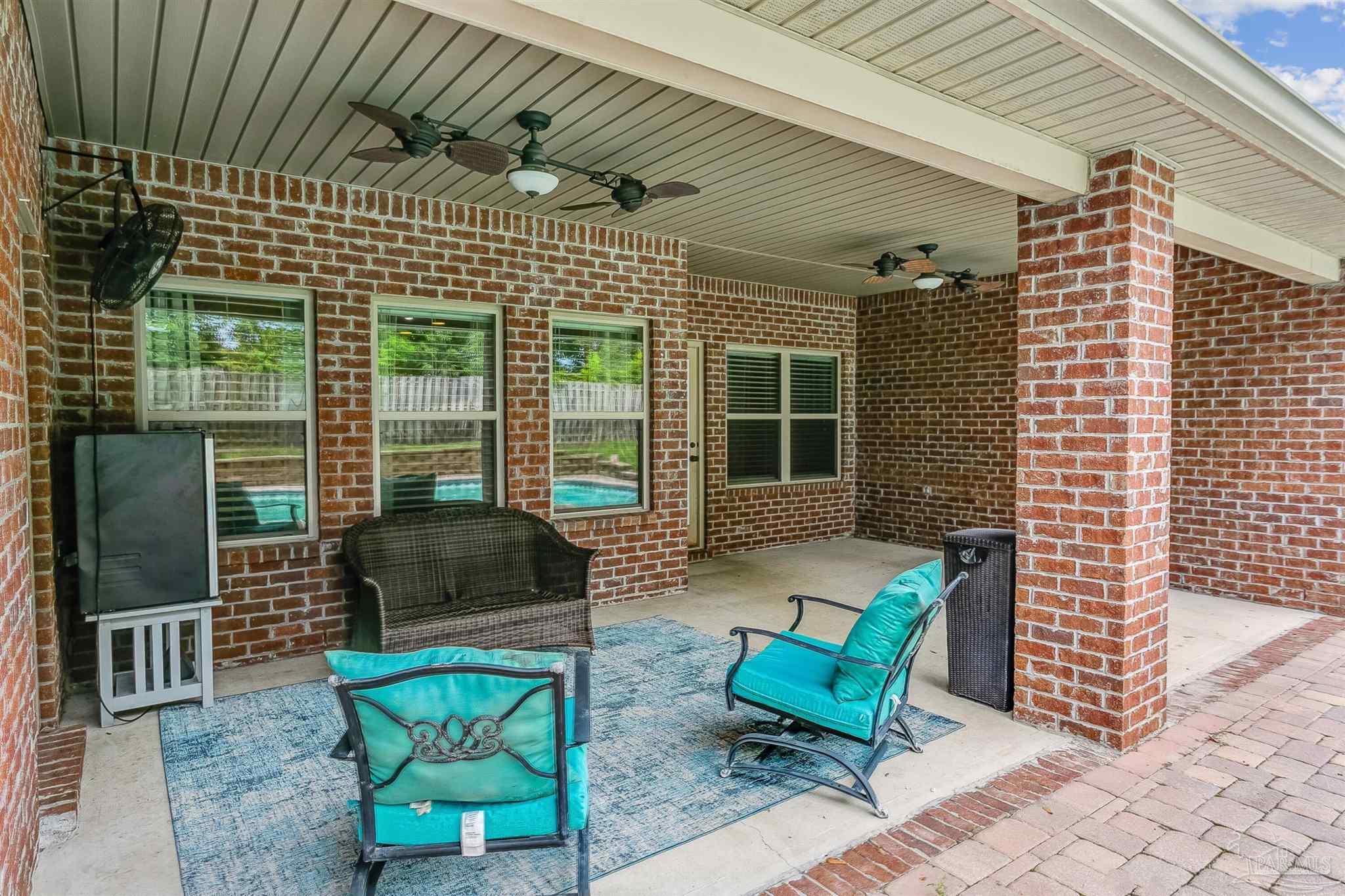 2072 Staff Drive Cantonment, FL 32533 - Photo 6 of 47