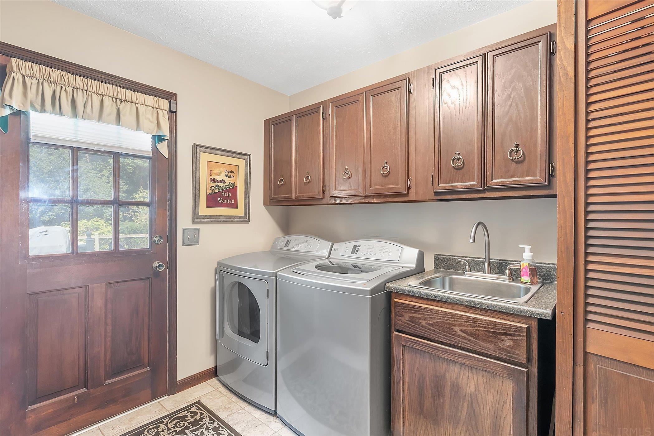 52222 Farmington Square Road Granger, IN 46530 - Photo 11 of 34 Gallery Image 11